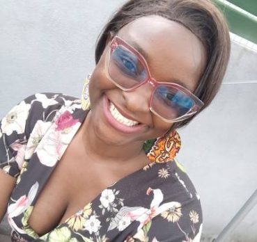 Helga, 30 ans, Douala, Littoral, Cameroun
